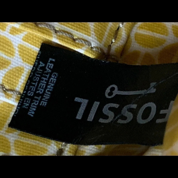 Fossil Key-Per Wristlet Wallet pink and mustard color - Picture 11 of 14